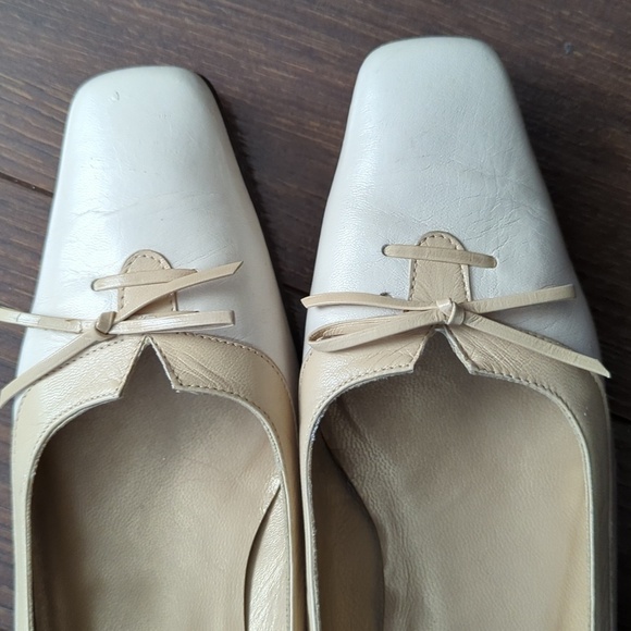 Stuart Weitzman Classic Pumps - Picture 6 of 10